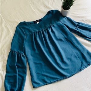 Francesca’s Balloon Sleeve Blouse